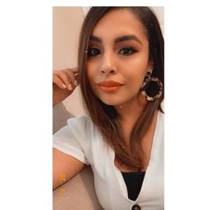 Meet your Posher, Janeth